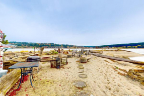 Eagles Point